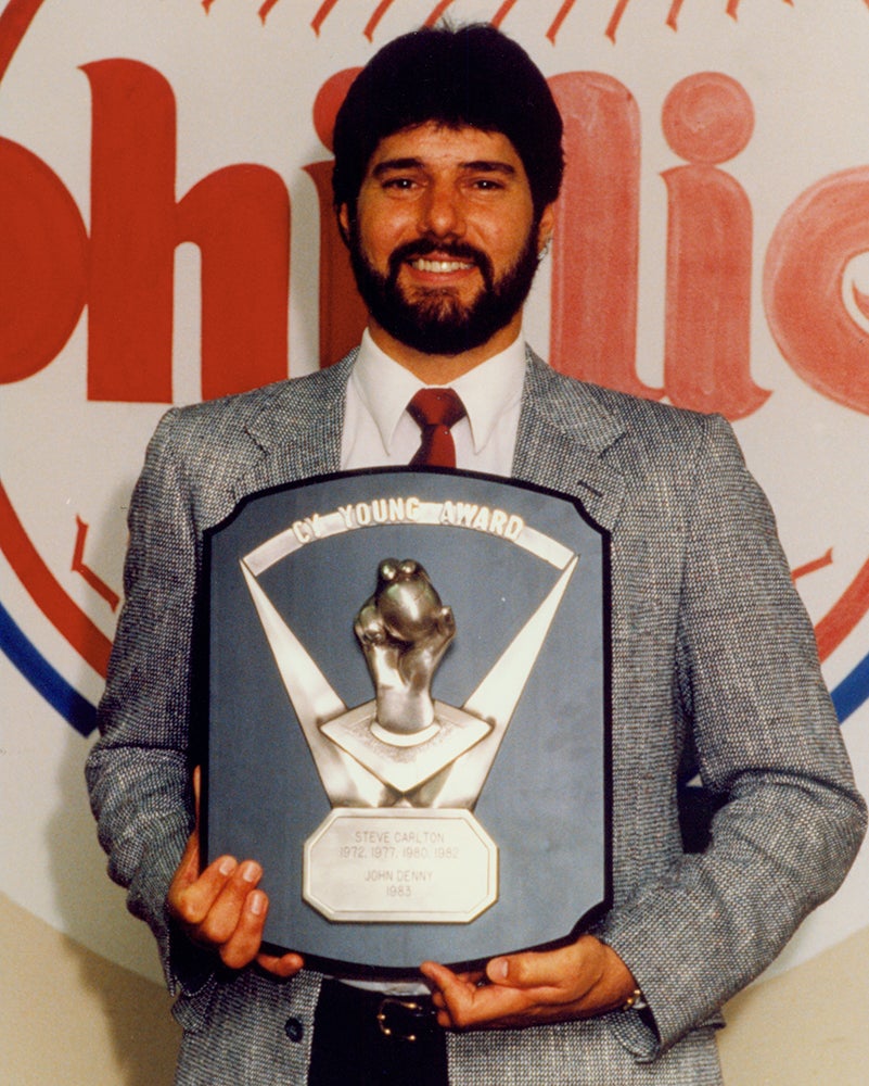 Steve Bedrosian poses with Cy Young Award