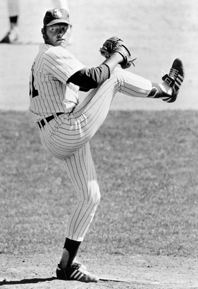 Terry Forster pitches for White Sox