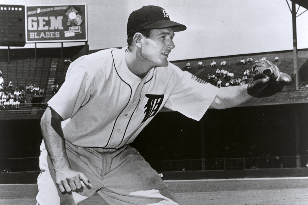 Defensive portrait of George Kell at third base