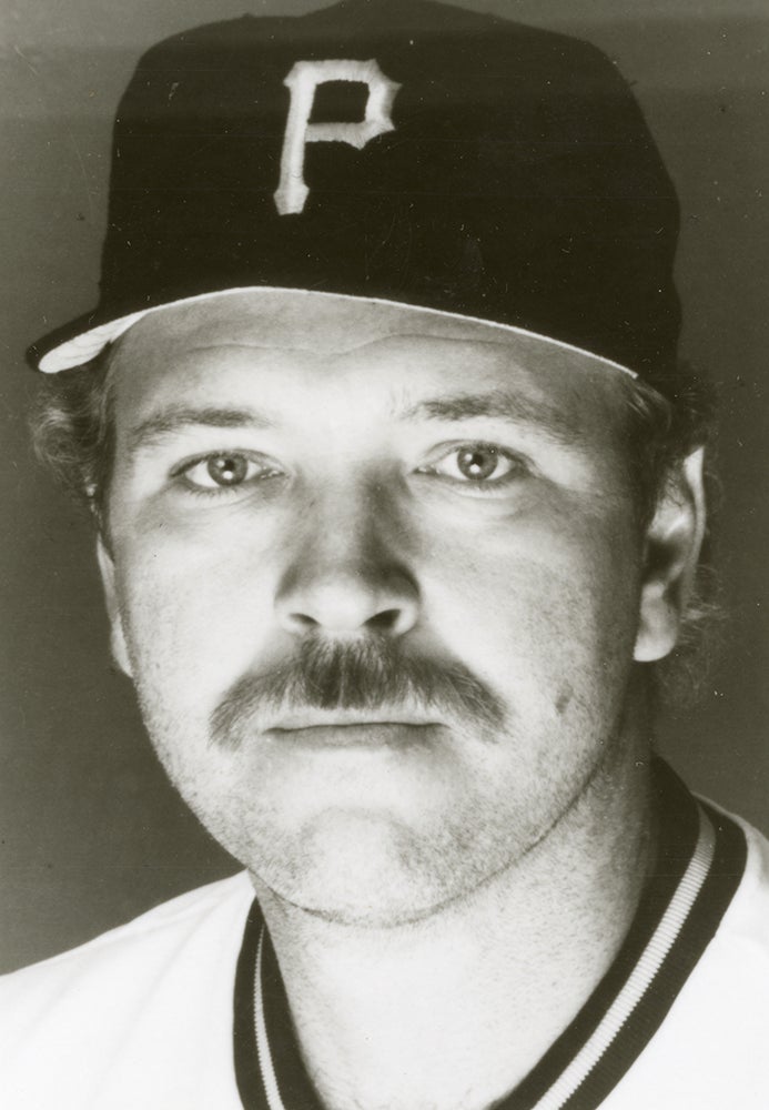 Head and shoulders portrait of Ken Oberkfell in Pirates uniform