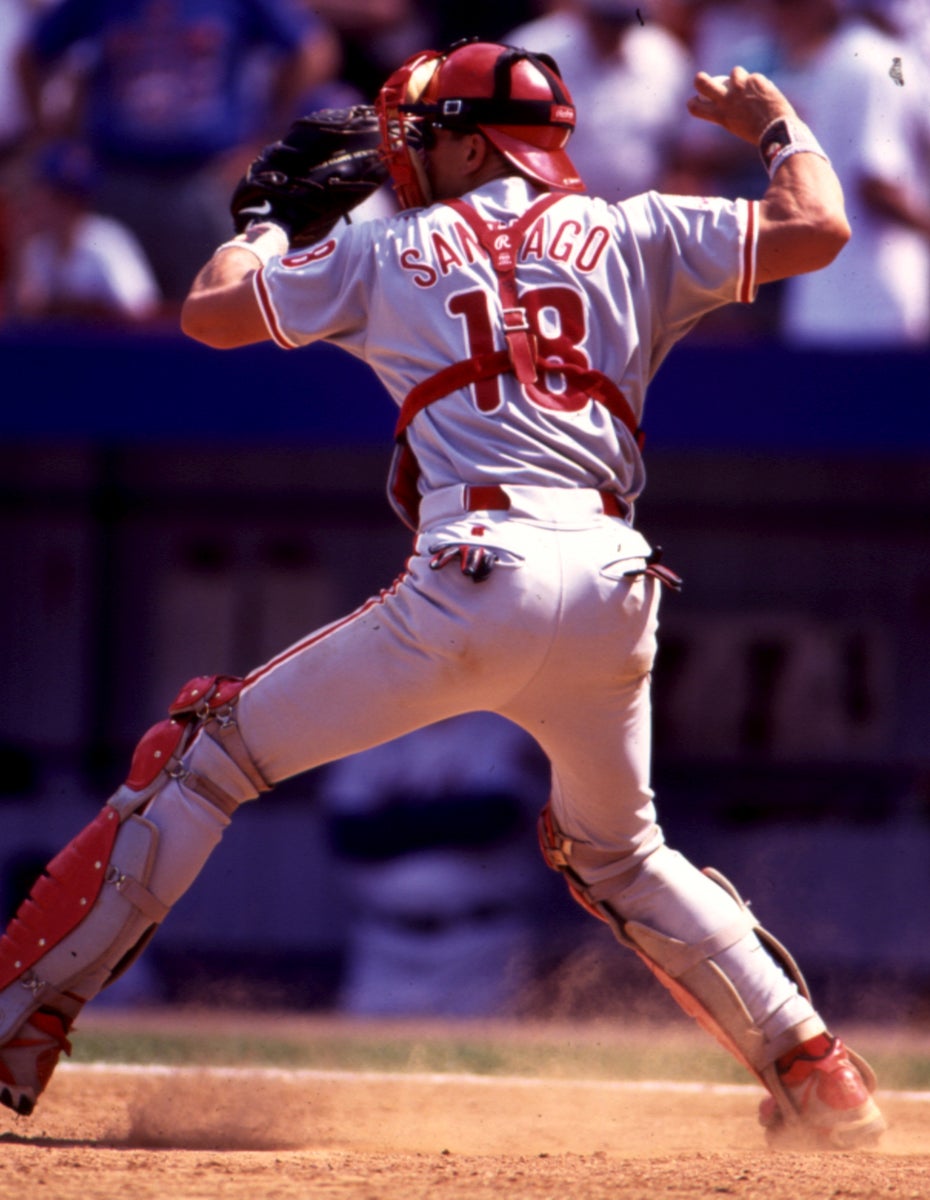 Benito Santiago playing defense with Phillies